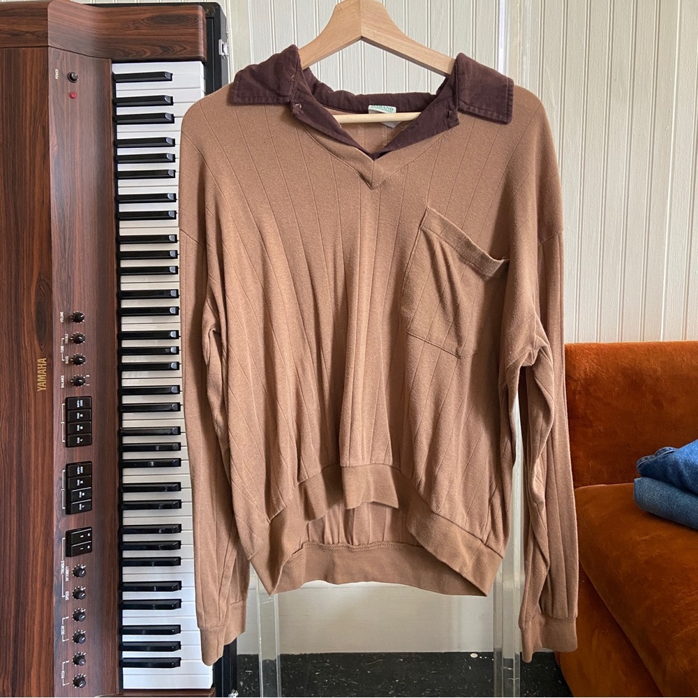 brown long sleeve tee